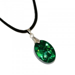 Pandantiv rasina oval verde sclipitor
