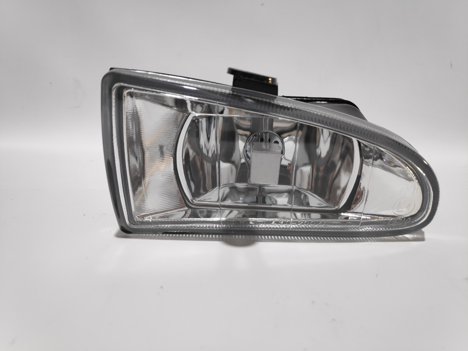 Peça - Farol Nevoeiro Esquerdo Mazda 121 96-00