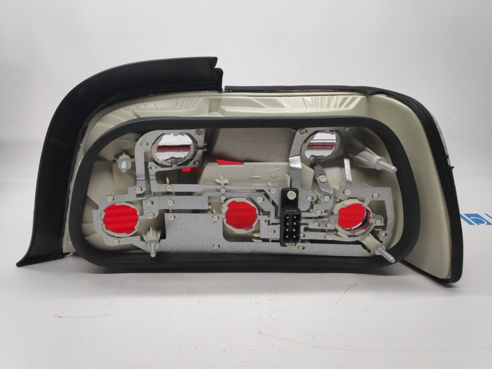 DEPO White Corner Lights Turn Signals For BMW 3 Series E36 Coupe Cabrio 1992-2000 – Pair LH+RH