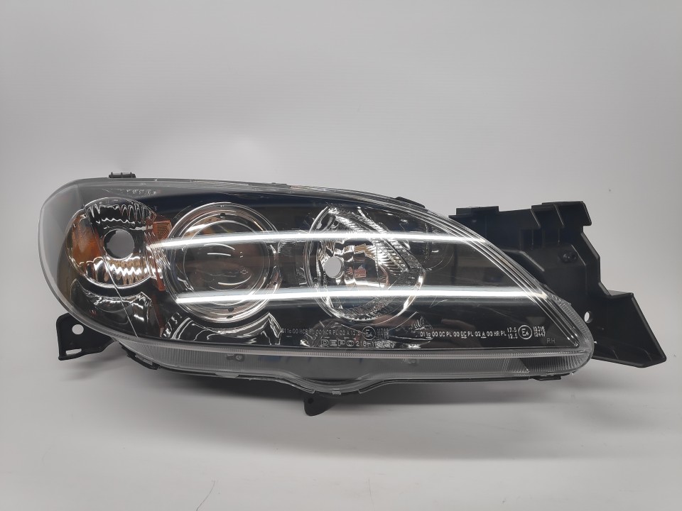 Peça - Farol Direito Mazda 3 Sport Sedan 4P 04-09