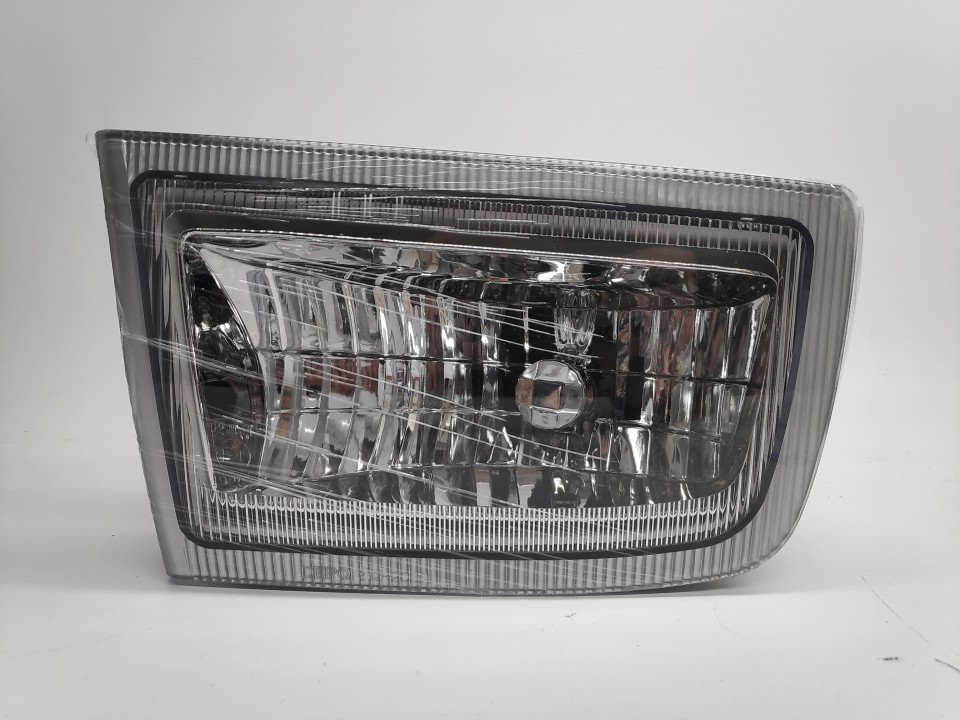 Peça - Farol Nevoeiro Esquerdo Toyota Land Cruiser Fj90 99-03