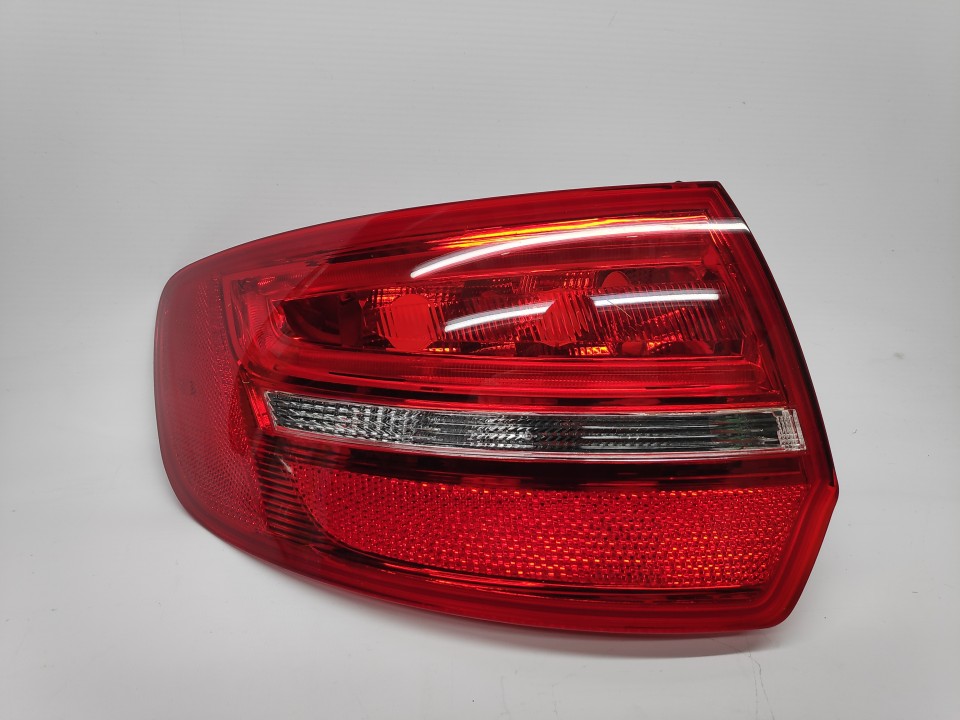 Peça - Farolim Esquerdo Led Audi A3 Sport Back 09-12