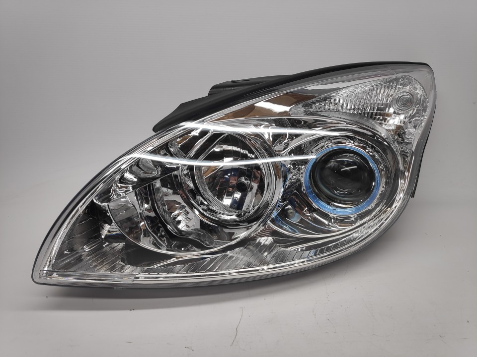 Peça - Farol Esquerdo Eletrico Hyundai I30 07-12