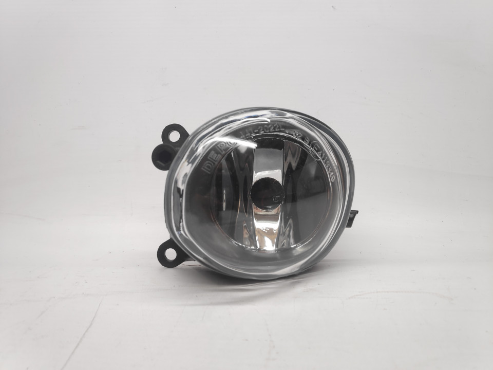 Peça - Farol Nevoeiro Esquerdo Audi A3 00-03