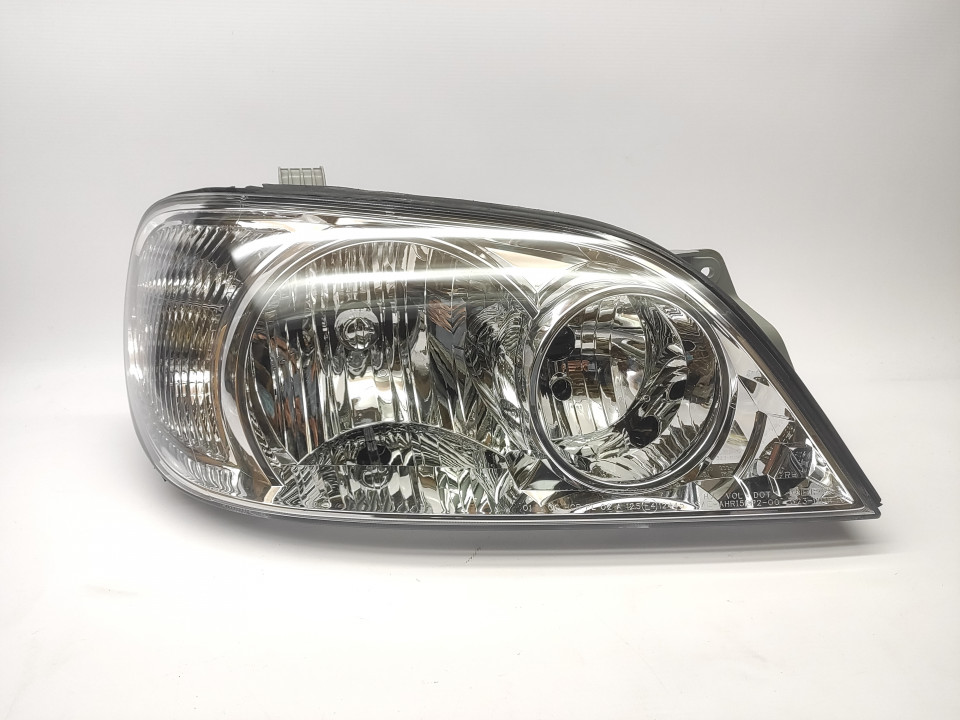 Peça - Farol Direito Eletrico Kia Carnival 01-06