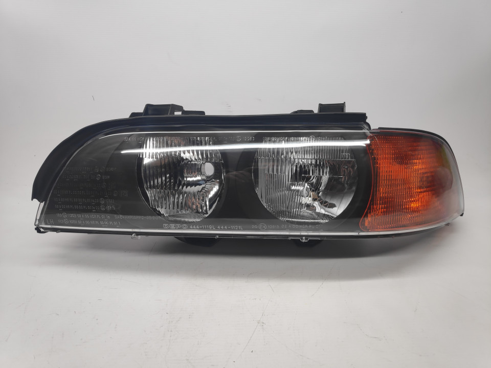 Peça - Farol Esquerdo Eletrico Bmw S-5 E39 95-00 Pisca Laranja