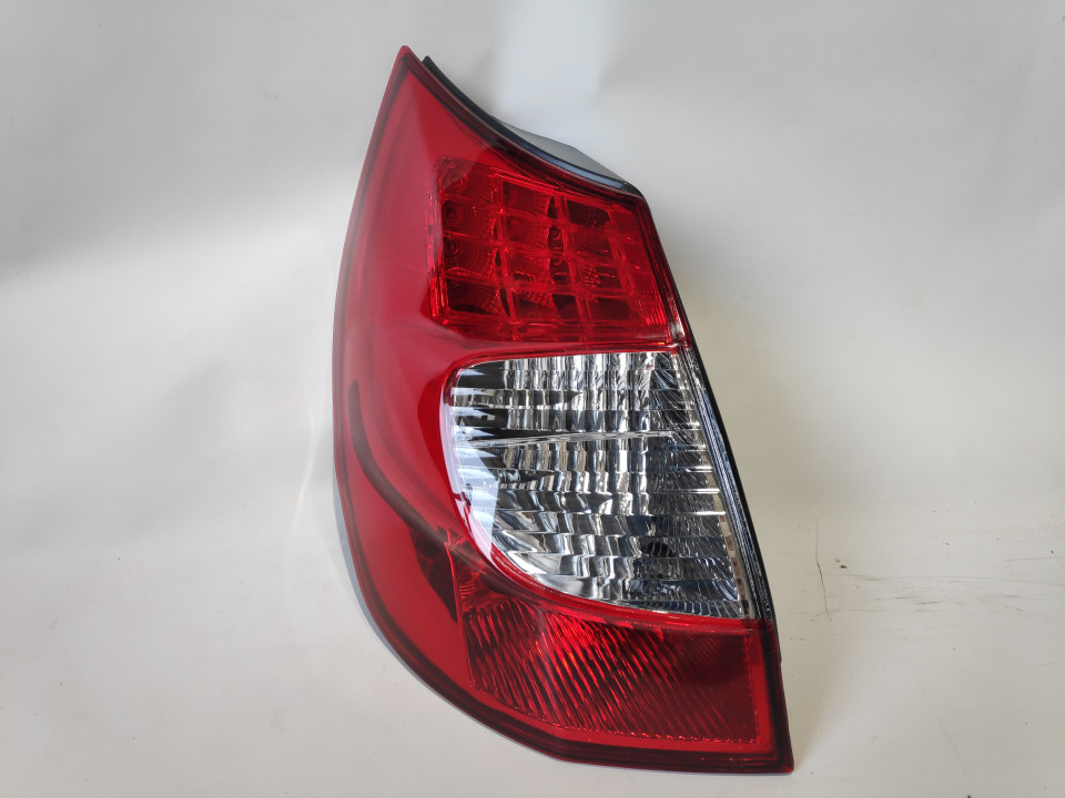 Peça - Farolim Esquerdo Led Renault Scenic Ii 05-08