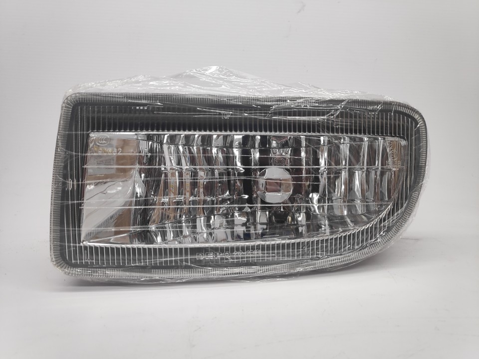 Peça - Farol Nevoeiro Esquerdo Toyota Land Cruiser Fj100-Hdj100 98-