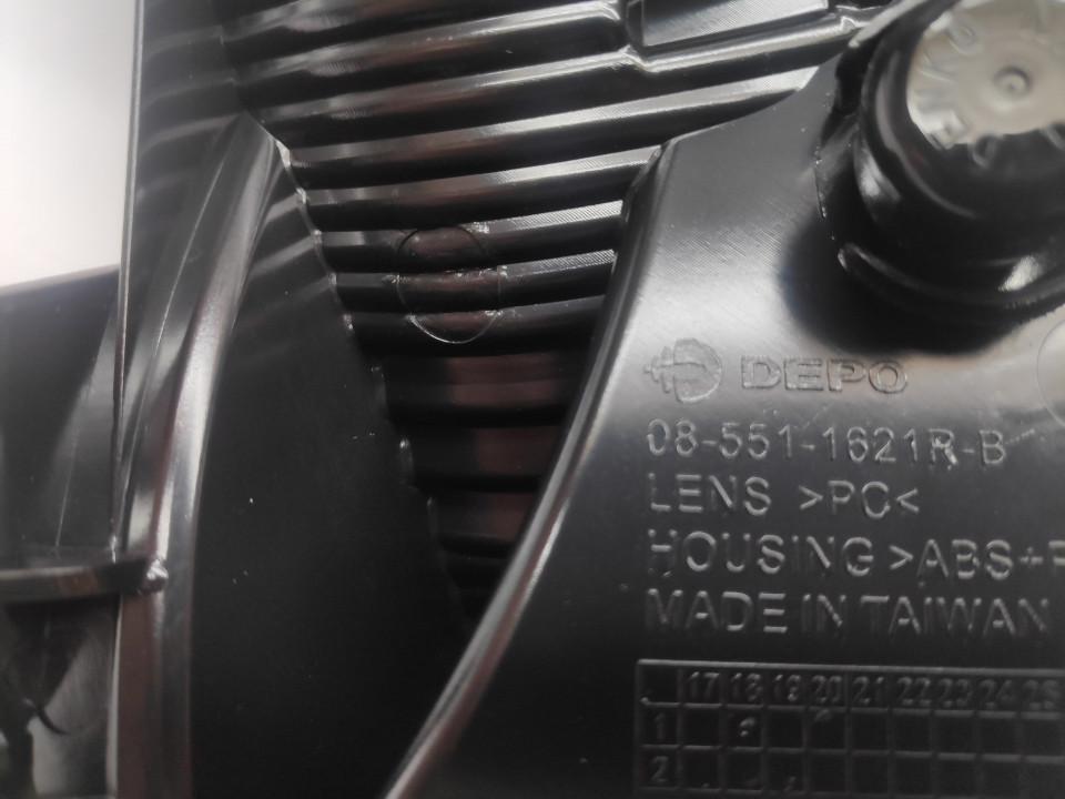 Luz Diurna Direita Renault Megane IV 16