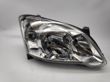 Farol Direito Toyota Corolla Hatchback 3 / 5P 04-07