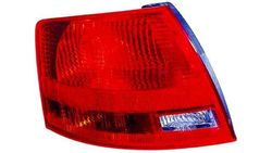 Farolim Direito Audi A4 04-07 Avant