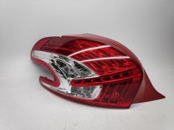 Farolim Esquerdo Led Peugeot 208 12-