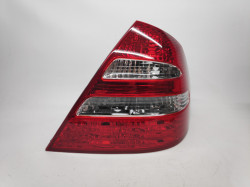 Farolim Direito Mercedes W211 E Class Sedam 02-06