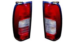 Farolim Esquerdo Nissan Navara Pick-Up D22 98-00