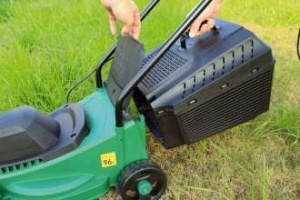 Maşină electrica tuns gazon RURIS 1000 w