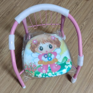 Scaunel metalic copii cu fluier si desene diferite (Roz)