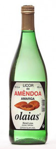 Licor de Amendoa Amarga "Olaias"