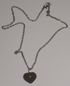 Colar Prateado com Coração e Pedra Prateado - FREE SHIPPING