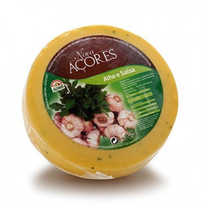 Queijo "Nova Açores" Alho e Salsa - +/- 1,1Kg
