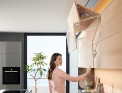 AVENTOS HF sistem usa plianta - brate telescopice Blum 