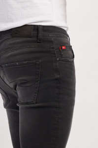 Lee Cooper - Blugi barbati slim de culoare inchisa cu aspect usor prespalat