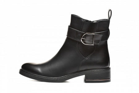 https://shop.safran.rs/catalog/cizme-51