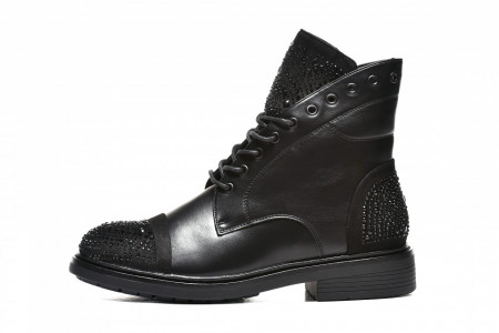 https://shop.safran.rs/catalog/cizme-51