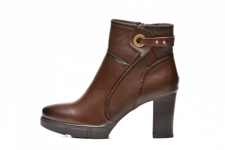 https://shop.safran.rs/catalog/cizme-51