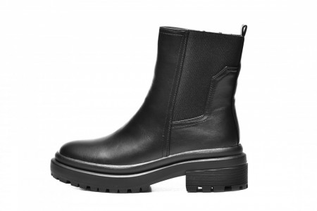 https://shop.safran.rs/catalog/cizme-51