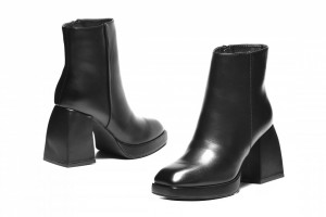 https://shop.safran.rs/catalog/cizme-51