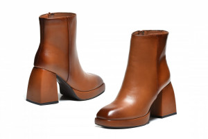 https://shop.safran.rs/catalog/cizme-51