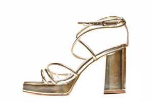 https://shop.safran.rs/catalog/sandale-8