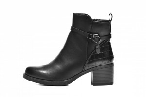 https://shop.safran.rs/catalog/cizme-51