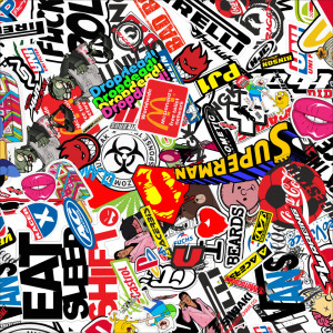 Autocolant Sticker Bomb pentru sigla de la masina 2 buc de 15x15 cm