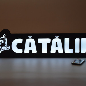 Placa led luminoasa interior in forma de camion 55x13 cm cu nume
