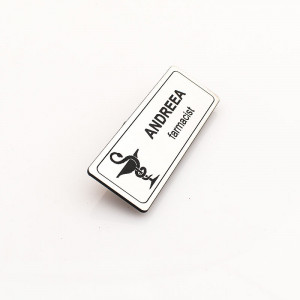 Ecuson Personalizat 2.4x7cm pentru Farmacist cu sistem de prindere