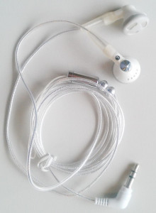 PAKET: STEREO SLUŠALICE za MP3 plejer ... dobijate 2 po ceni jedne