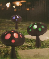 Lampa solară în formă de ciupercă 