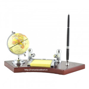Set birou din lemn elegant cu pix,ceas si globulet geografic