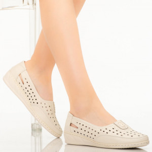 Pantofi dama Alio bej
