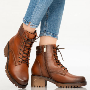 Botine imblanite Hum maro