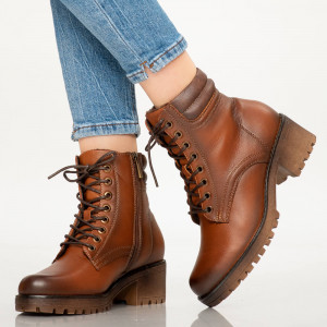 Botine imblanite Hum maro