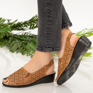 Sandale dama Gosa camel