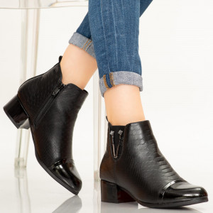 Botine imblanite San negre