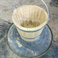 Găleată din lemn