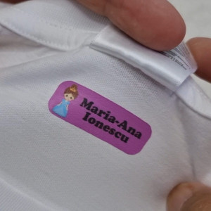 Imprimeu pentru hainutele copiilor