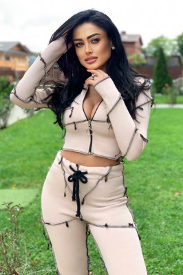 Compleu Cecilia vatuit - pantaloni si bluza hanorac - Crem