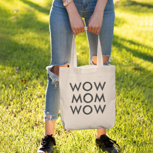 Geanta bumbac organic brodata personalizata "Wow mom"