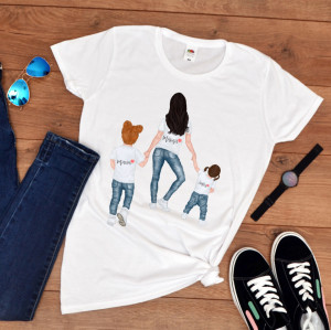 Tricou personalizat mama "Mama cu fetite"