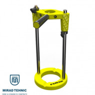 Dispozitiv mic de ghidare pentru gauri la 90° in lemn